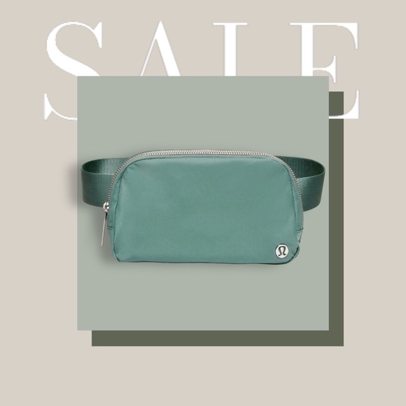✨🫶🏼NWT SoldOut Color LuluLemon Belt Bag 1L✨ adjustable strap